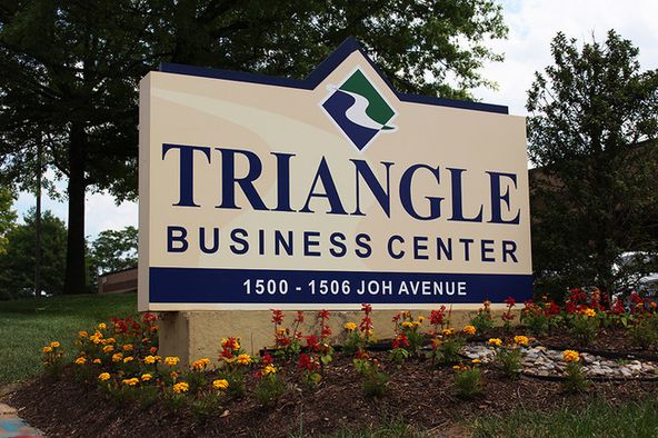 Triangle Business Center: 1500 - 1506 Joh Ave, Baltimore, MD 21227